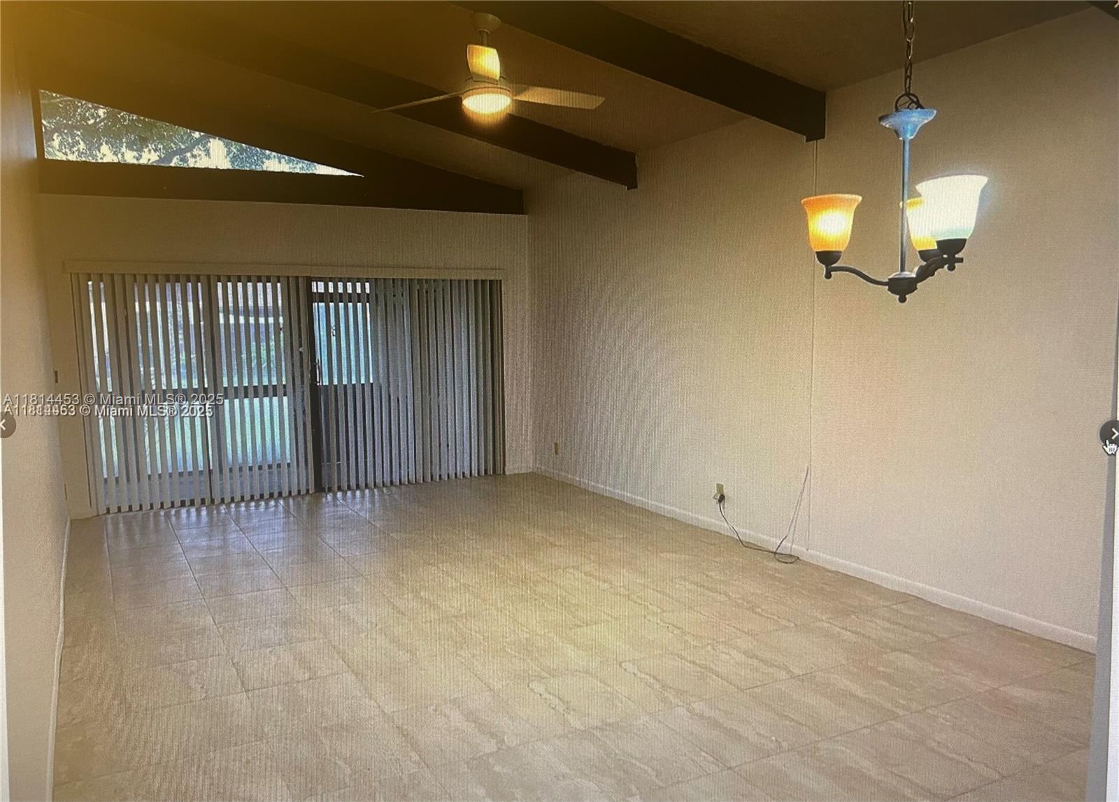 110 Gate Road, Unit 264 Hollywood, FL 33024 - Photo 4 of 22 Gallery Image 4