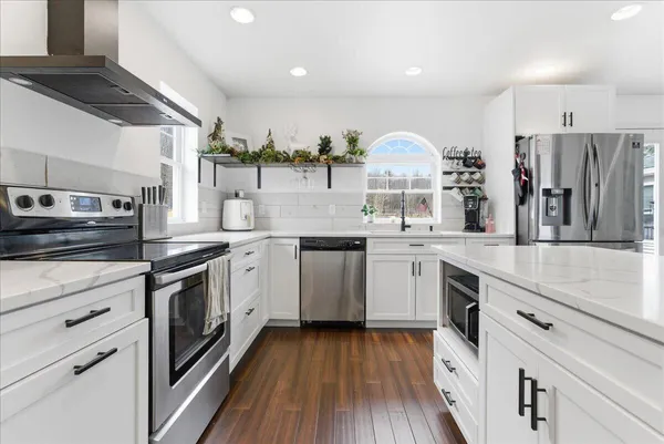 $659,000 | 562 Lower Street, Turner, ME 04282