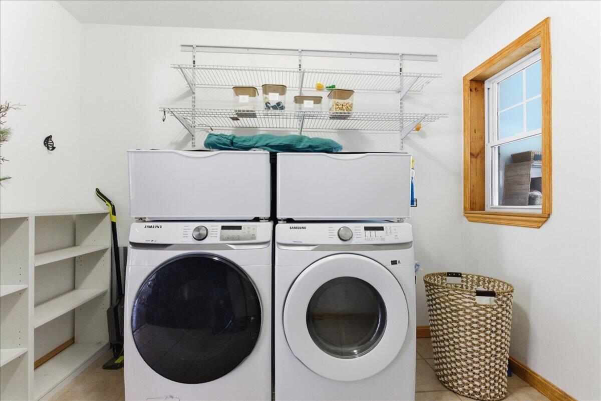 562 Lower Street Turner, ME 04282 - Photo 38 of 67 93-16_Laundry 1.2