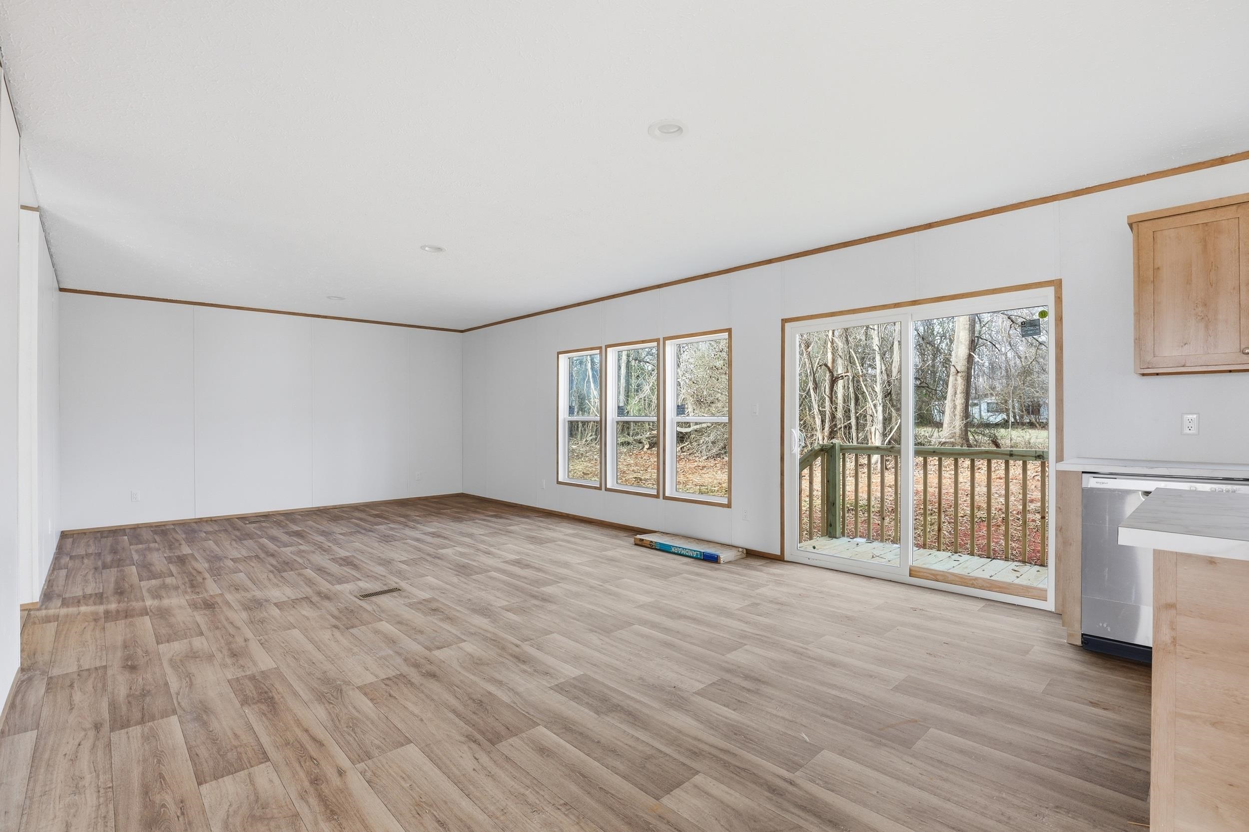 1212 Fairview Church Road Spartanburg, SC 29303 - Photo 12 of 28 Gallery Image 12
