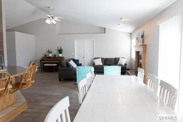 $585,000 | 9985 North 26th East, Idaho Falls, ID 83401