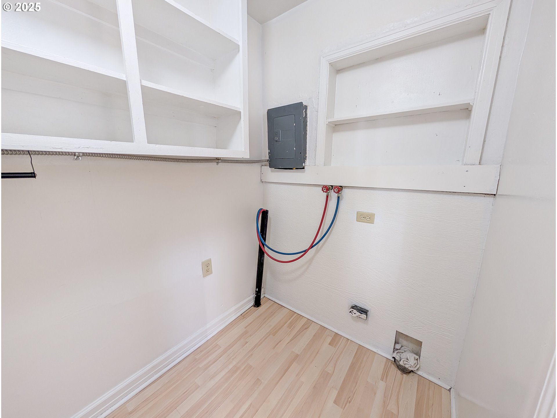 901 2nd Street La Grande, OR 97850 - Photo 19 of 19 a view of small space with racks on the wall