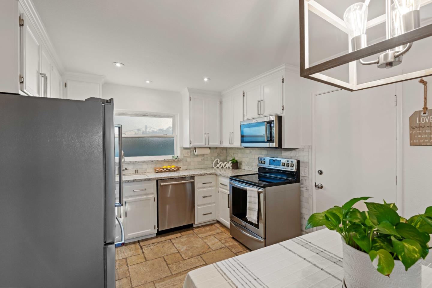 1890 Wharf Road Capitola, CA 95010 - Photo 19 of 25 Gallery Image 19
