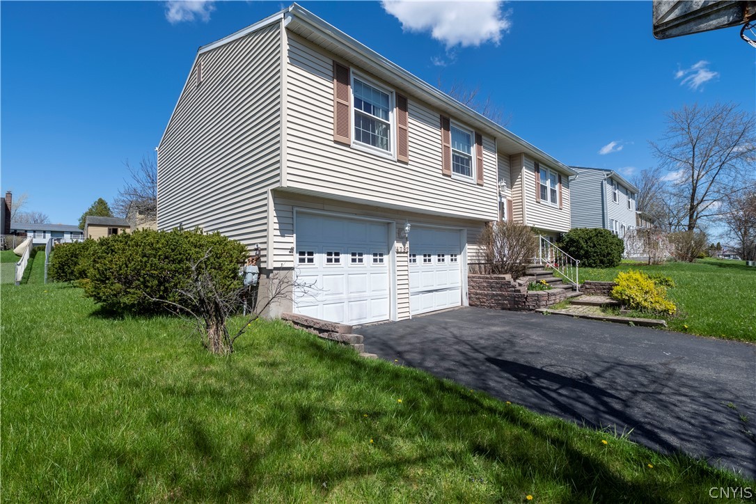 4792 4 Seasons Drive Clay, NY 13088 - Photo 5 of 30