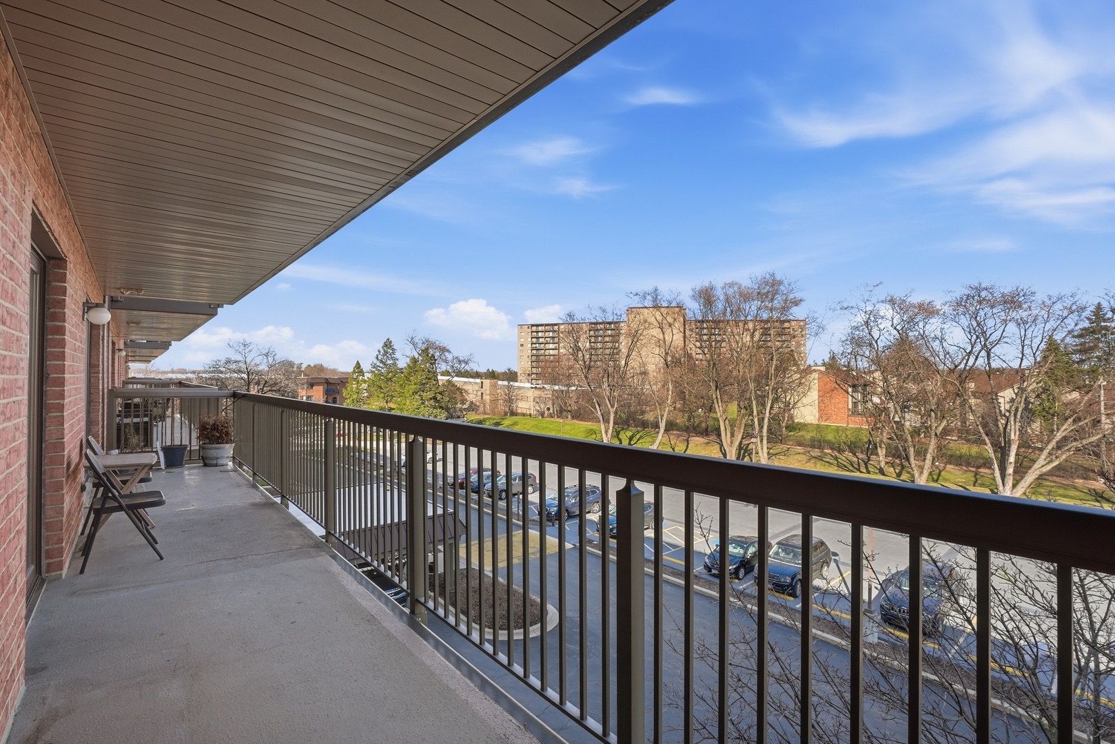 6443 Clarendon Hills Road, Unit 402 Willowbrook, IL 60527 - Photo 14 of 21