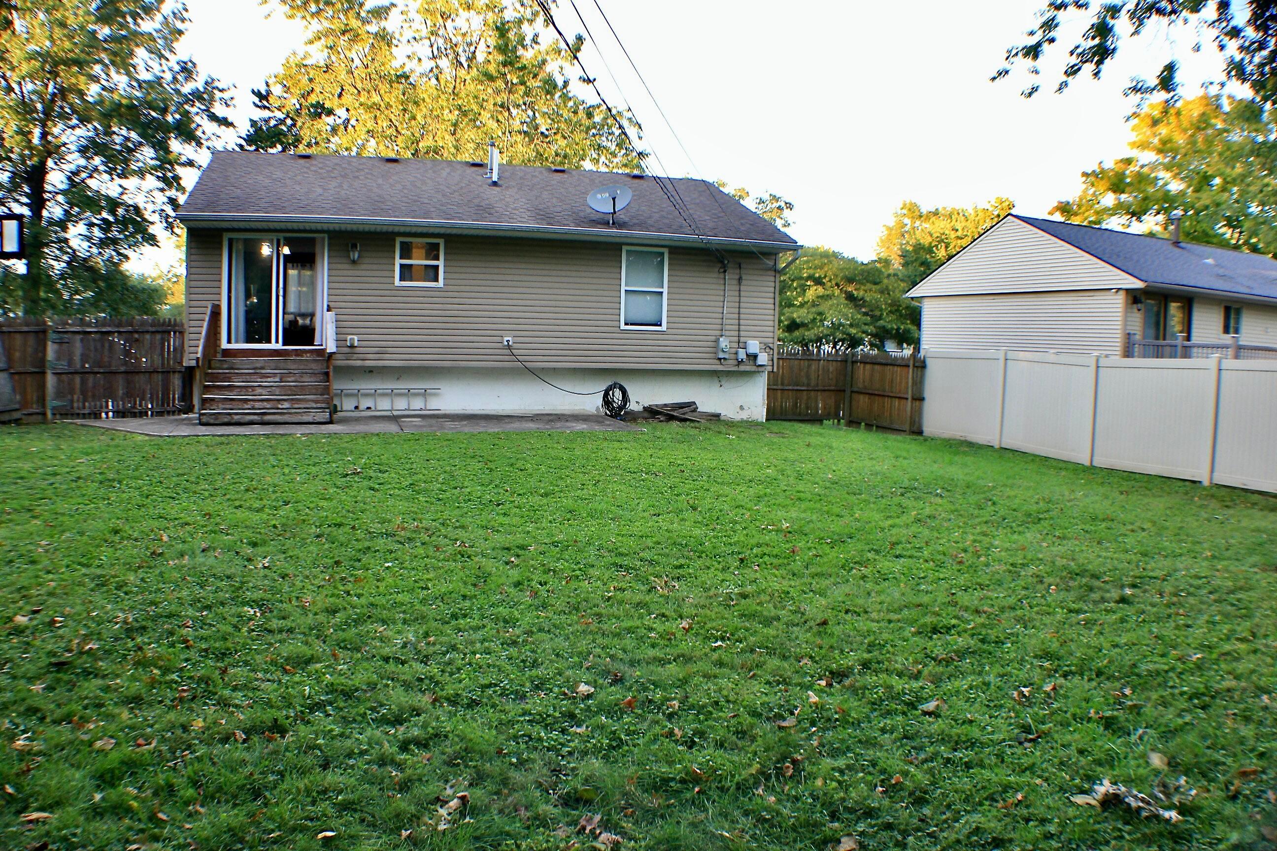 653 Fairholme Road Columbus, OH 43230 - Photo 18 of 20 IMG_3214