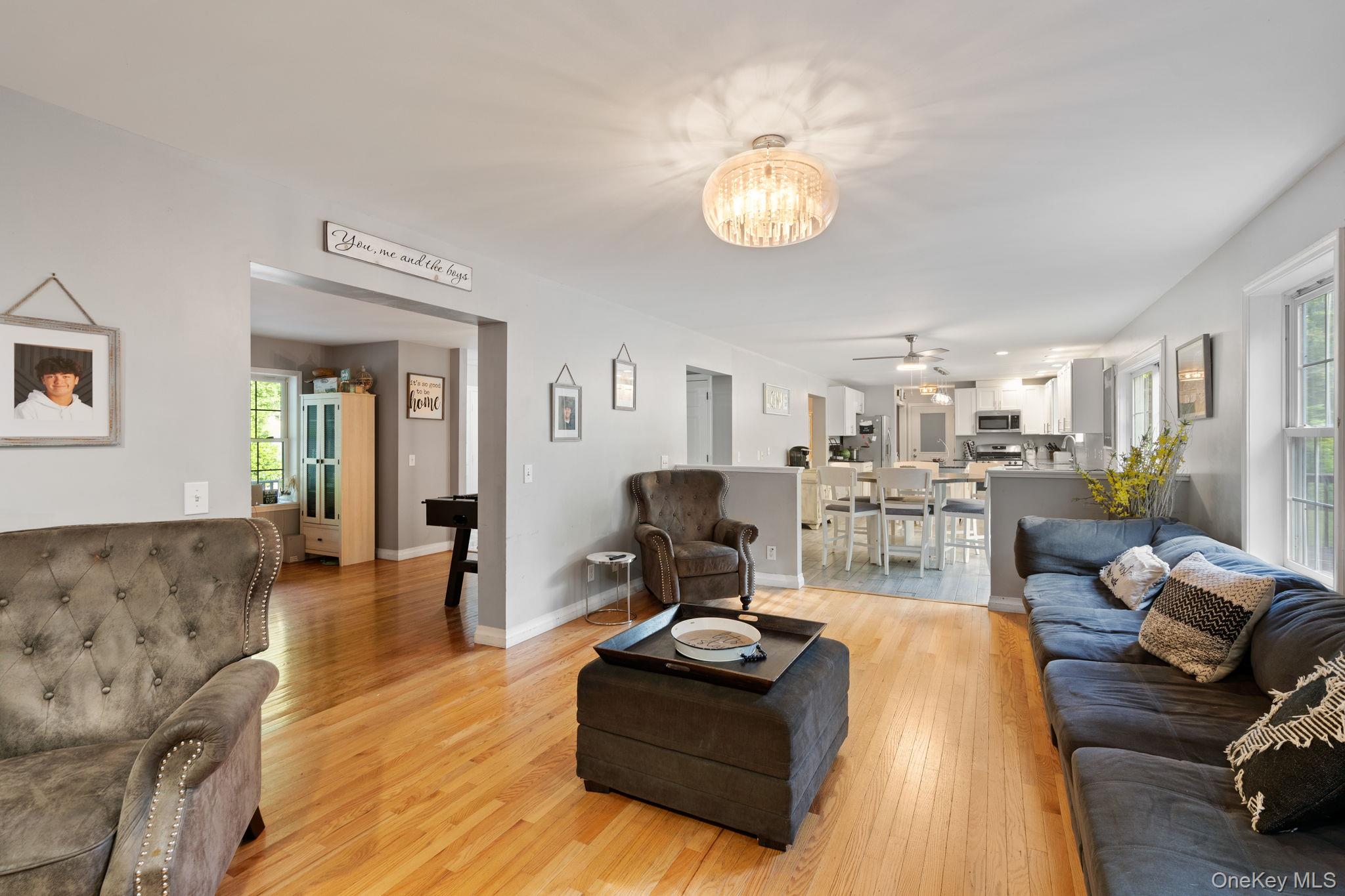 181 Penaluna Road Monroe, NY 10950 - Photo 11 of 33