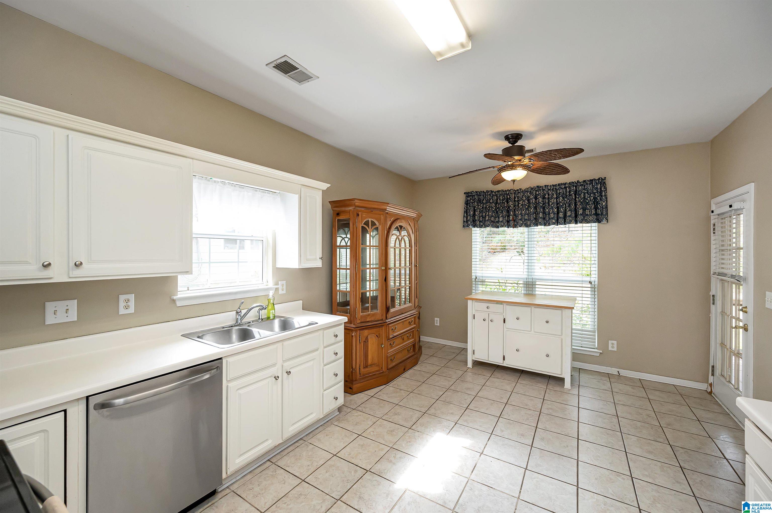 636 Clearview Road Birmingham, AL 35226 - Photo 10 of 35