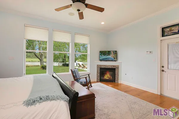 $989,000 | 5042 Thompson Cove Drive, St. Francisville, LA 70775