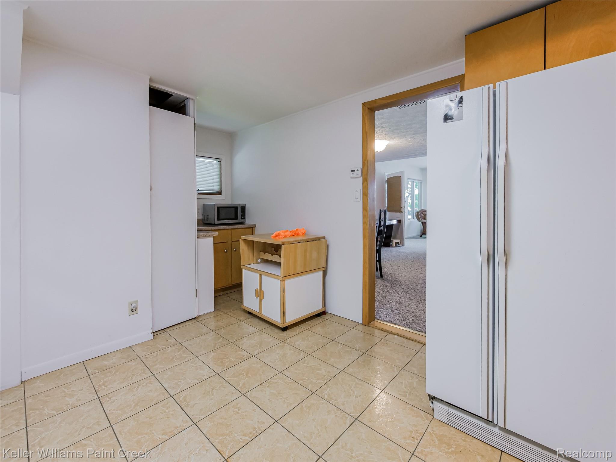 227 Ora Road Oxford, MI 48371 - Photo 21 of 60 Kitchen