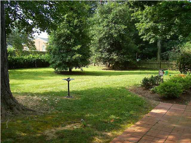 7304 Boxwood Road Louisville, KY 40222 - Photo 8 of 17 Additional Photo
