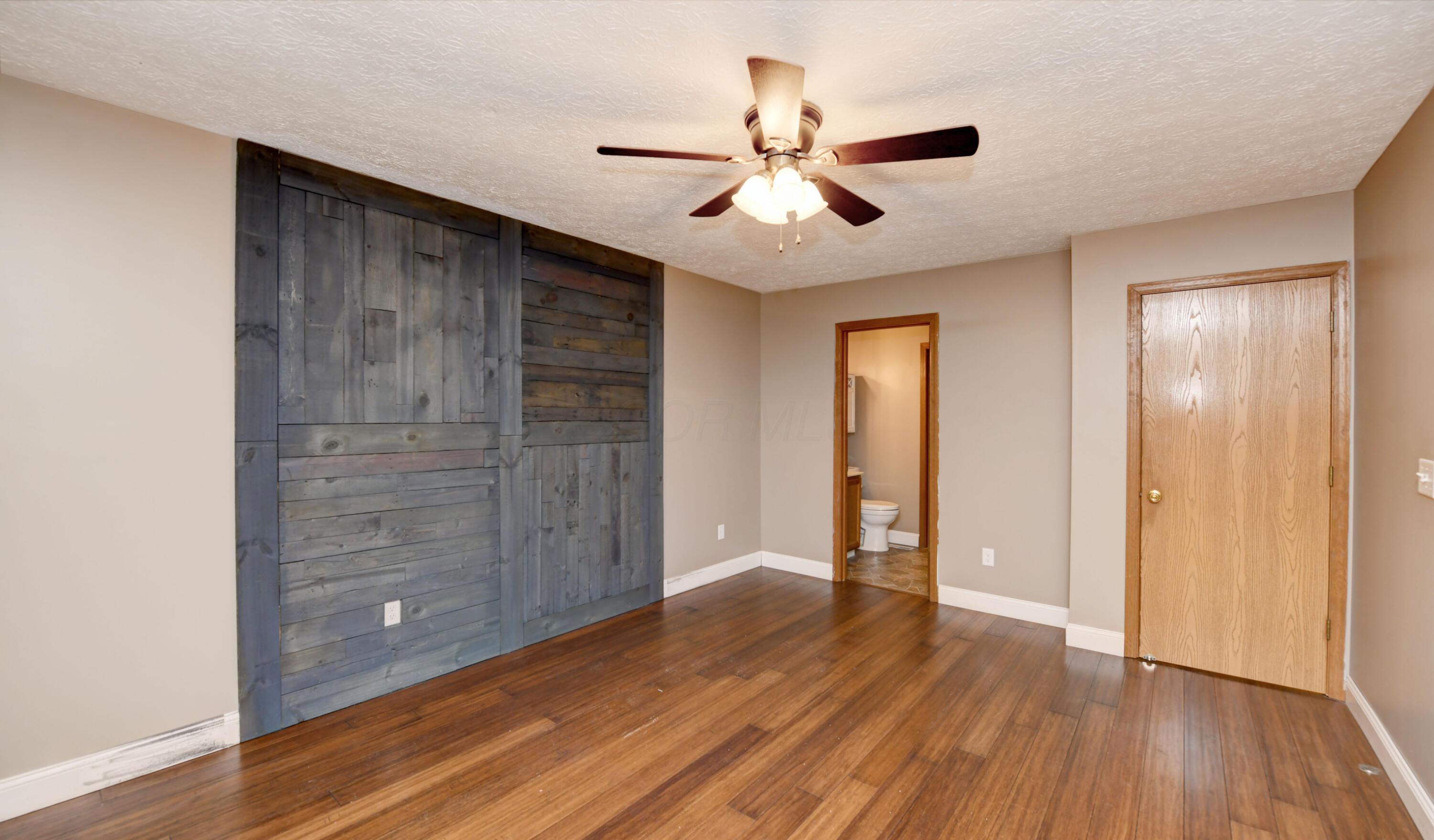 773 Rothrock Drive Galloway, OH 43119 - Photo 17 of 40 Owner_s Suite (3)