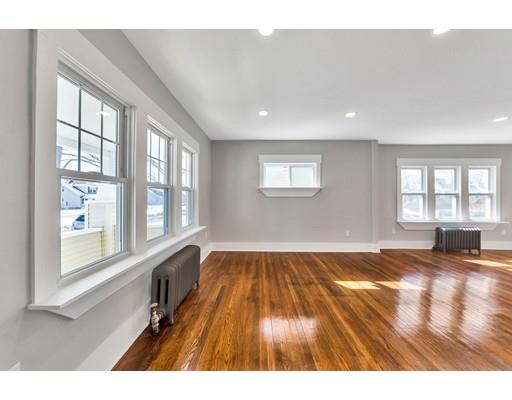 168 Phoenix Terrace Springfield, MA 01104 - Photo 4 of 30