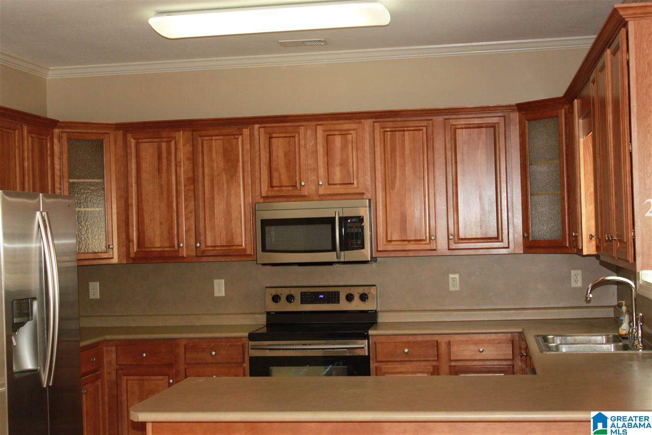 167 Cove Lane Pelham, AL 35124 - Photo 9 of 28