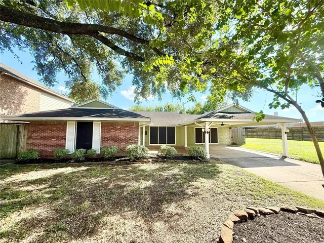 $2,500 | 5545 Pagewood Lane, Houston, TX 77056