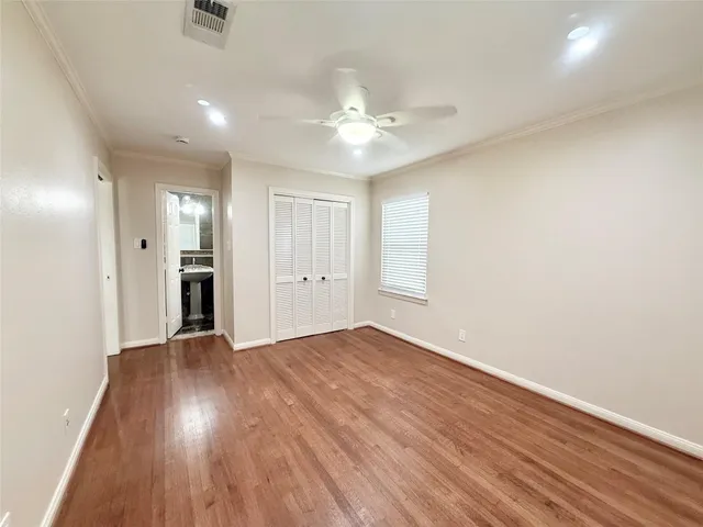 $2,400 | 5545 Pagewood Lane, Houston, TX 77056