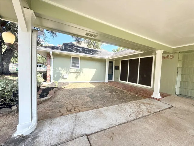 $2,400 | 5545 Pagewood Lane, Houston, TX 77056