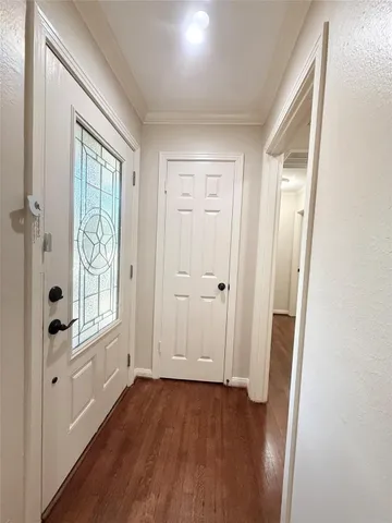 $2,400 | 5545 Pagewood Lane, Houston, TX 77056