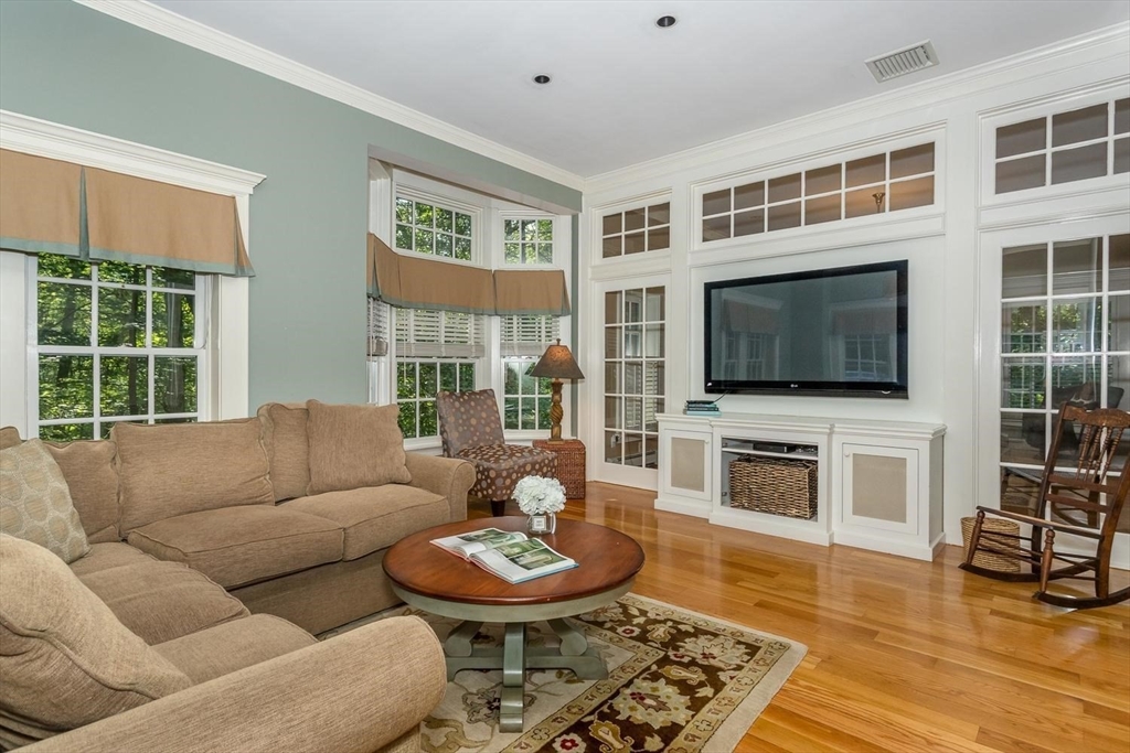 480 York Street Canton, MA 02021 - Photo 19 of 39 Gallery Image 19