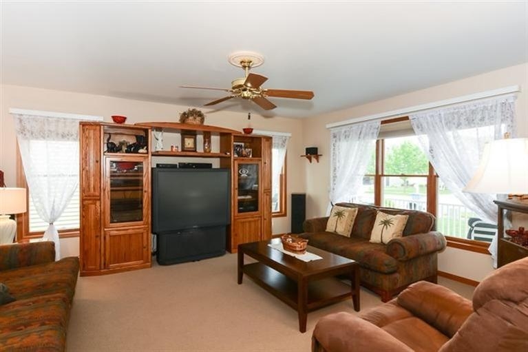 1597 Edith Way Crown Point, IN 46307 - Photo 6 of 10 767x511