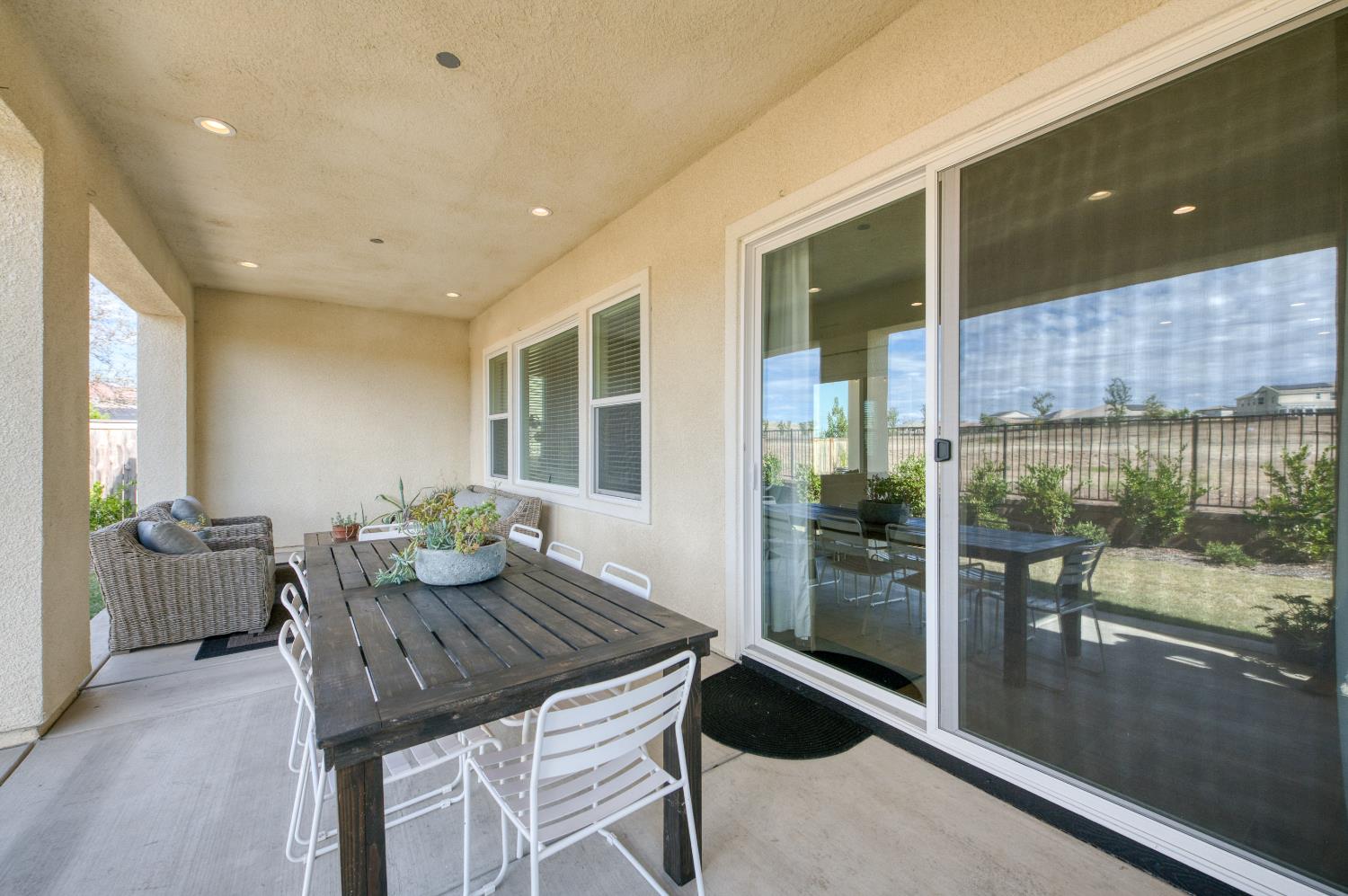 948 Beaver Pond Loop Madera, CA 93636 - Photo 63 of 98