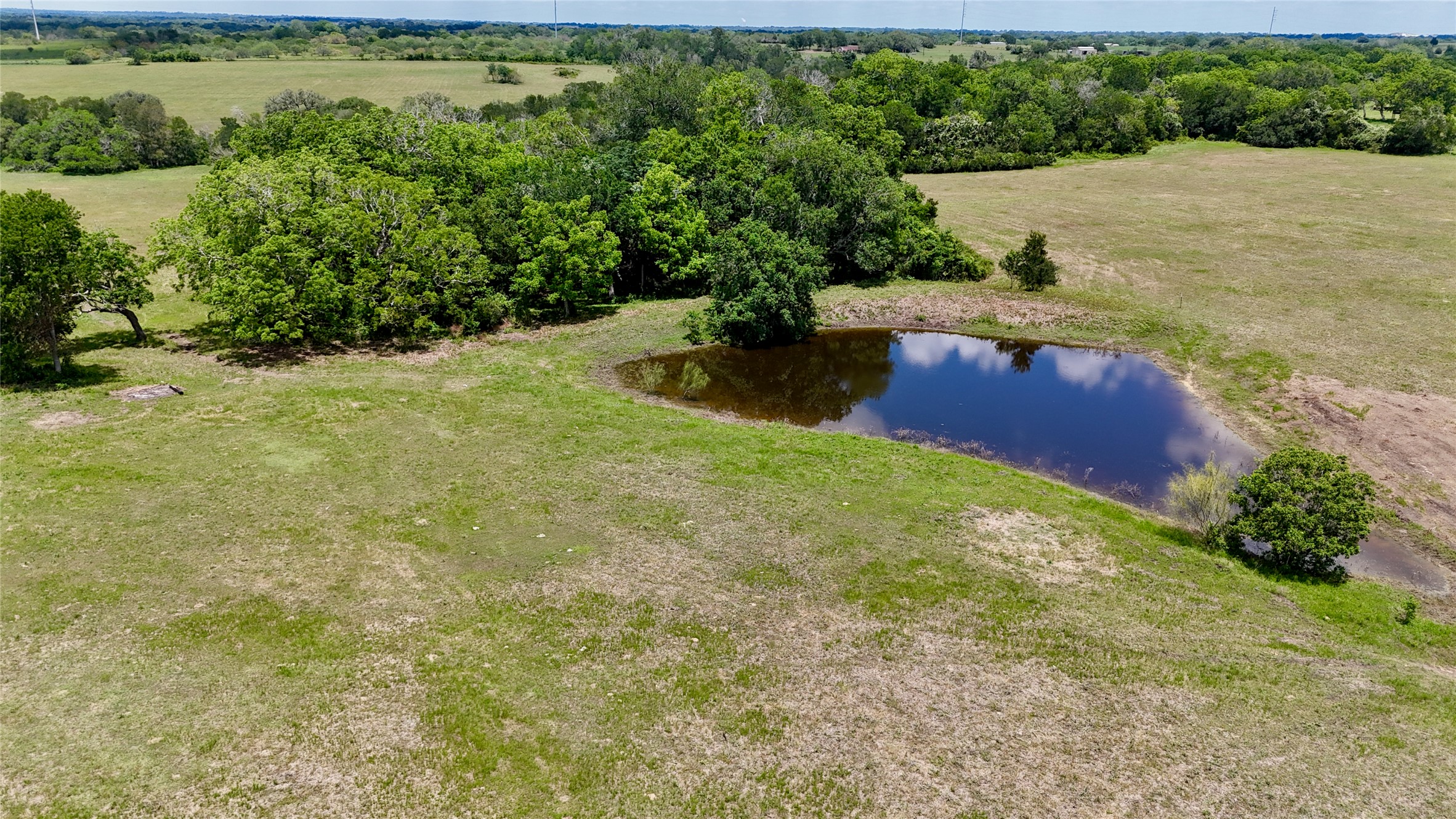 1070 Muehr Road Weimar, TX 78962 - Photo 8 of 40