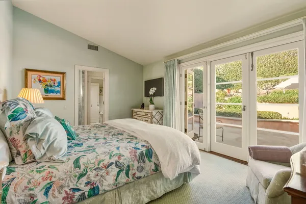$14,000,000 | 420 Santa Rosa Lane, Santa Barbara, CA 93108
