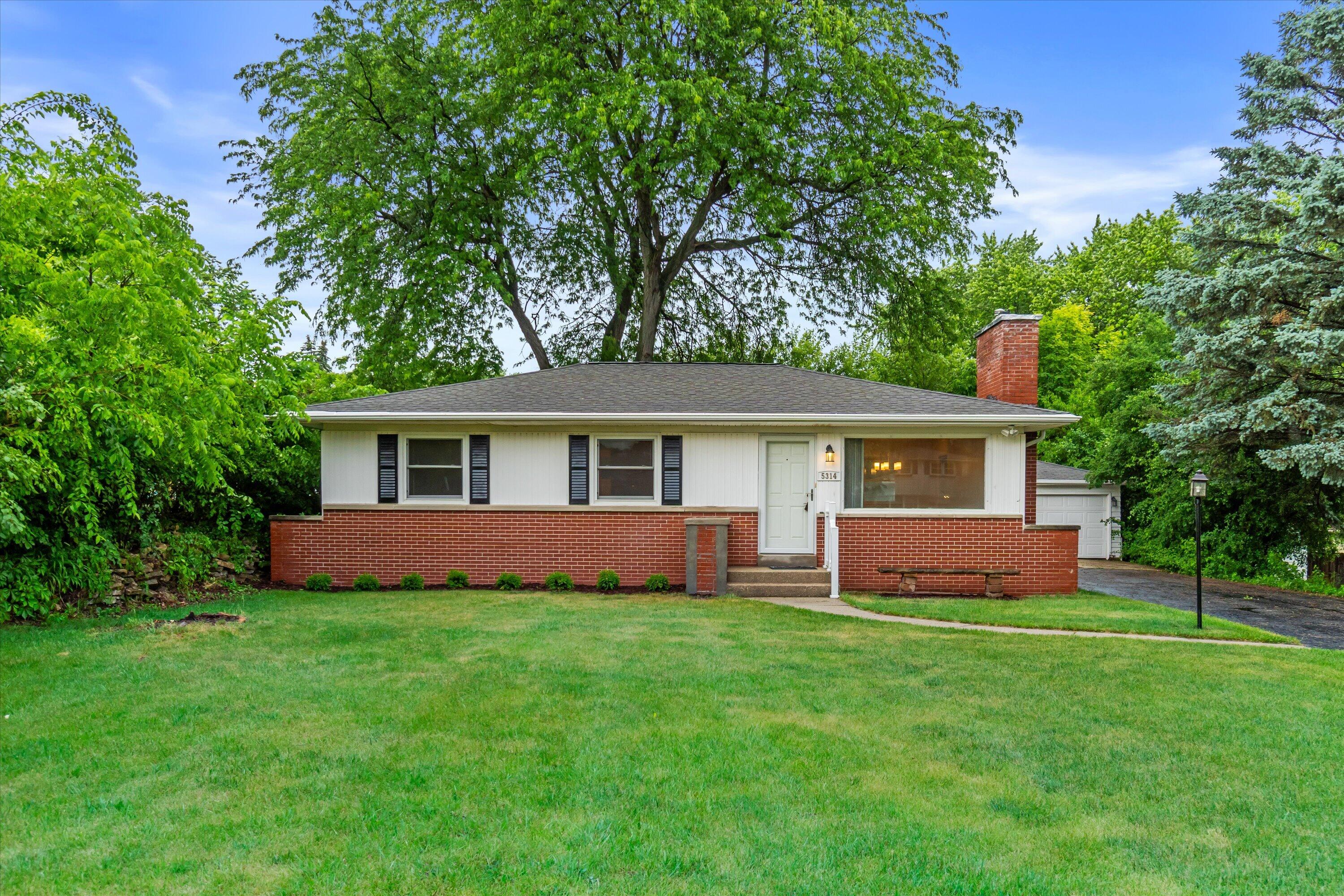 5314 West Calumet Road Milwaukee, WI 53223 - Photo 1 of 1 01-DSC00797
