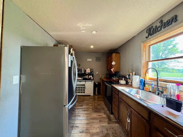 $98,000 | 5751 Meridian Road, Poneto, IN 46781