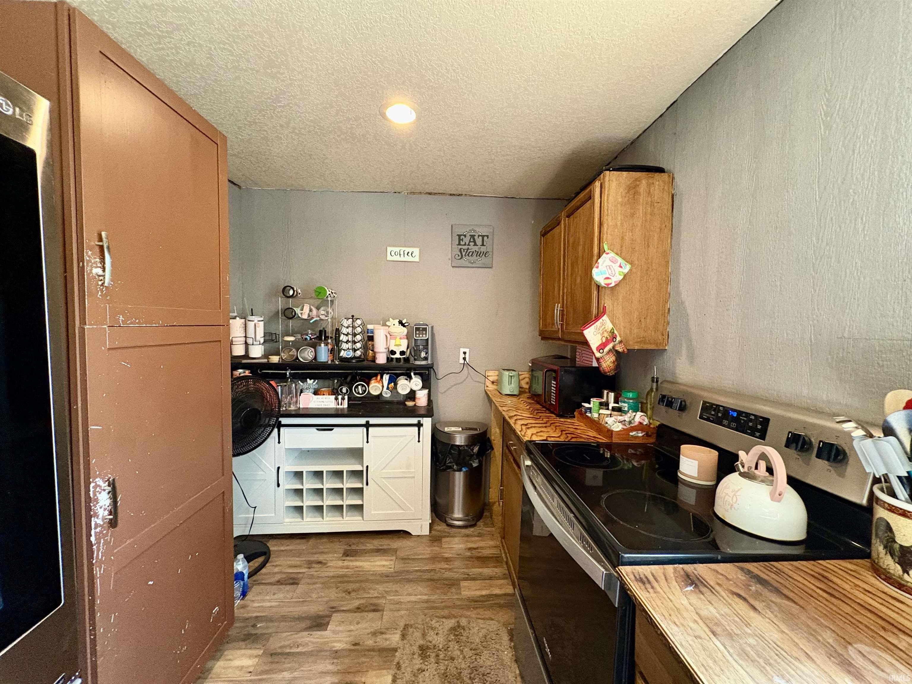 5751 Meridian Road Poneto, IN 46781 - Photo 15 of 29