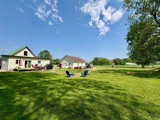 $98,000 | 5751 Meridian Road, Poneto, IN 46781