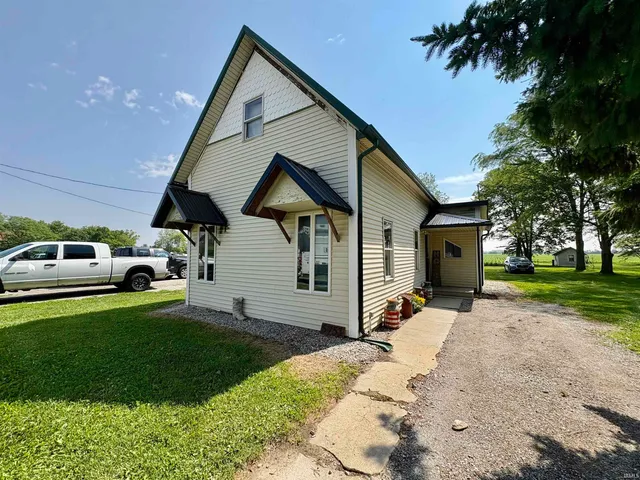 $98,000 | 5751 Meridian Road, Poneto, IN 46781