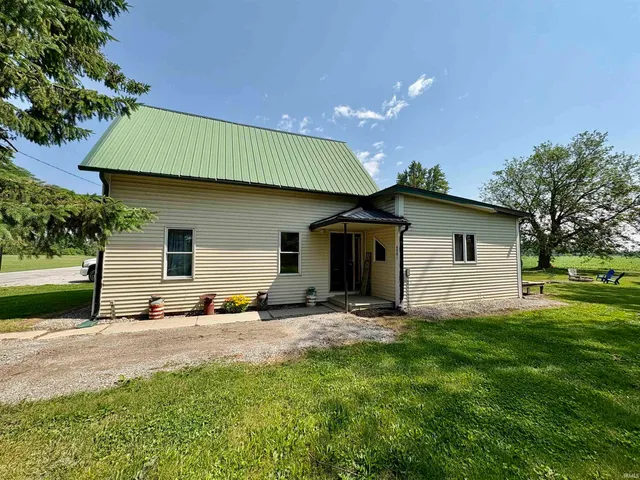 $98,000 | 5751 Meridian Road, Poneto, IN 46781