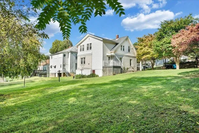 $1,800 | 1205 15th Street Southeast, Roanoke, VA 24013