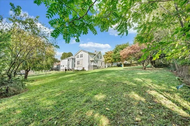 $1,800 | 1205 15th Street Southeast, Roanoke, VA 24013