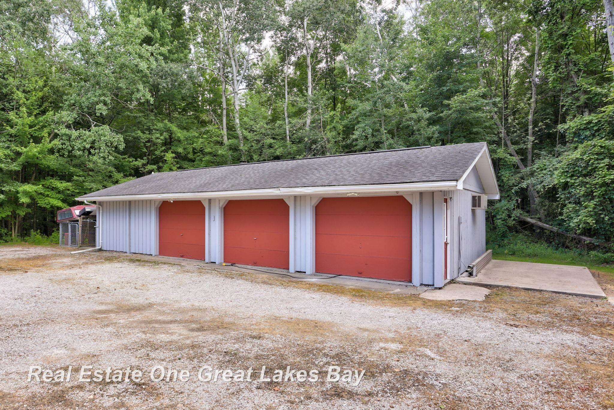 4485 North Steel Road Hemlock, MI 48626 - Photo 45 of 75