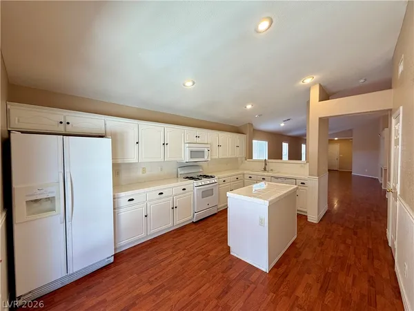 $2,050 | 1420 Dream Bridge Drive, Las Vegas, NV 89144