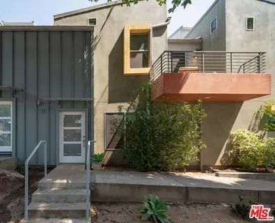 $1,385,000 | 1803 16th Street, Unit B, Santa Monica, CA 90404