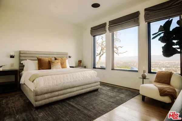 $54,450 | 13331 Mulholland Drive, Beverly Hills, CA 90210