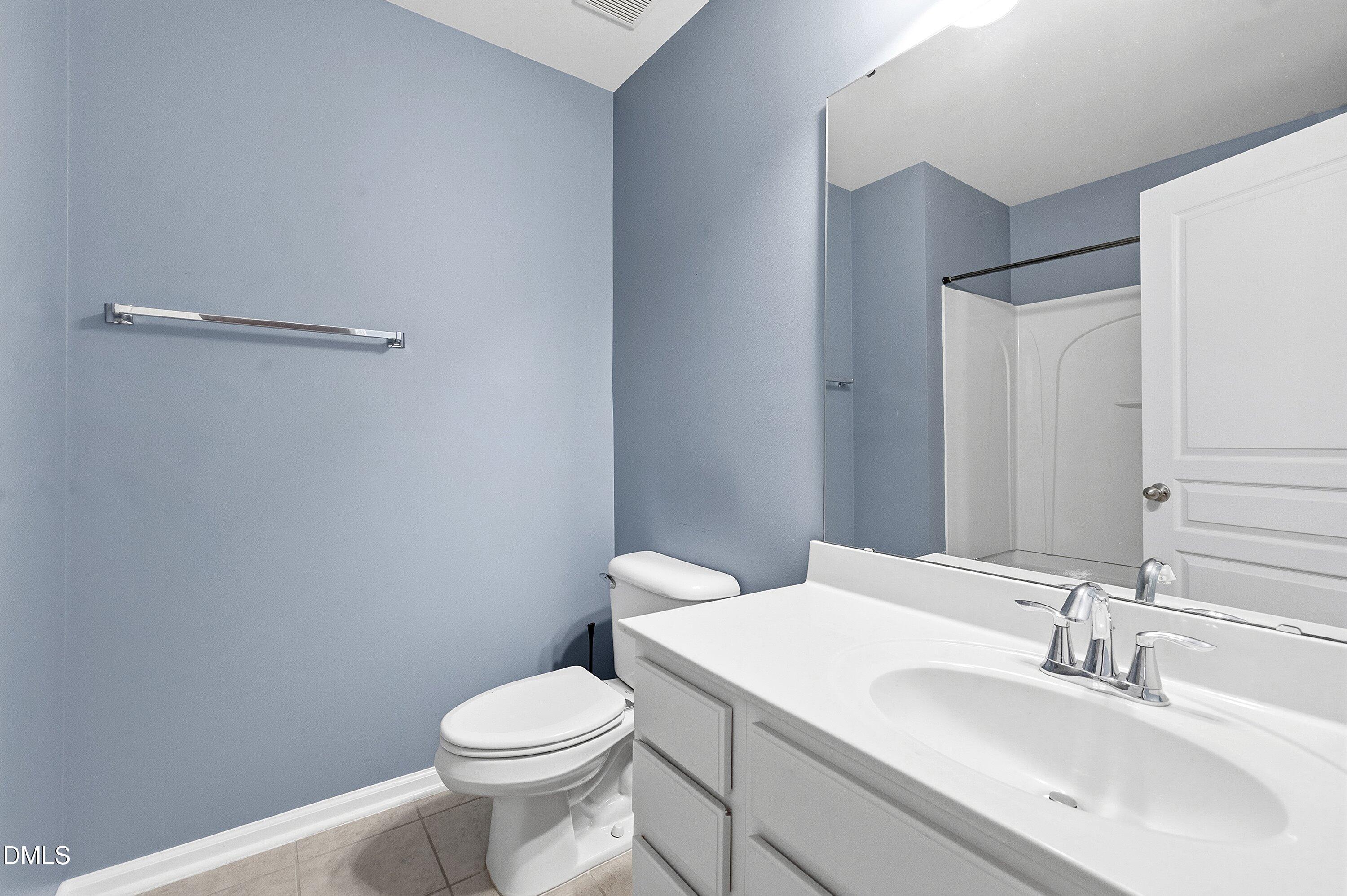 5911 Longeria Court Raleigh, NC 27612 - Photo 33 of 53 33-5911 Longeria Ct -_7143