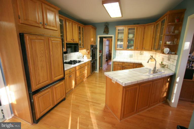 15800 Radwick Lane Silver Spring, MD 20906 - Photo 22 of 30 Interior (General)