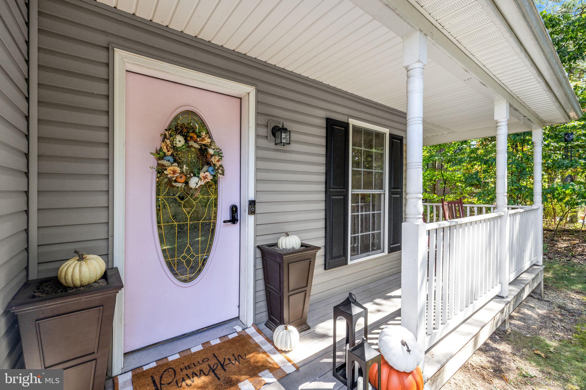 205 Holiday Road Cross Junction, VA 22625 - Photo 13 of 80