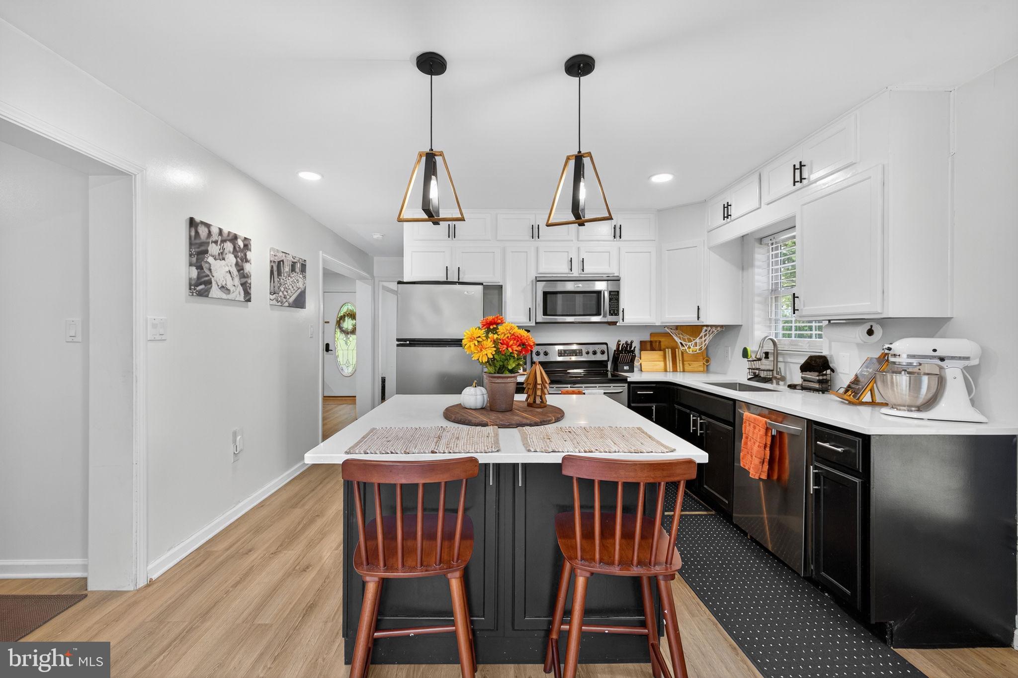 205 Holiday Road Cross Junction, VA 22625 - Photo 28 of 80