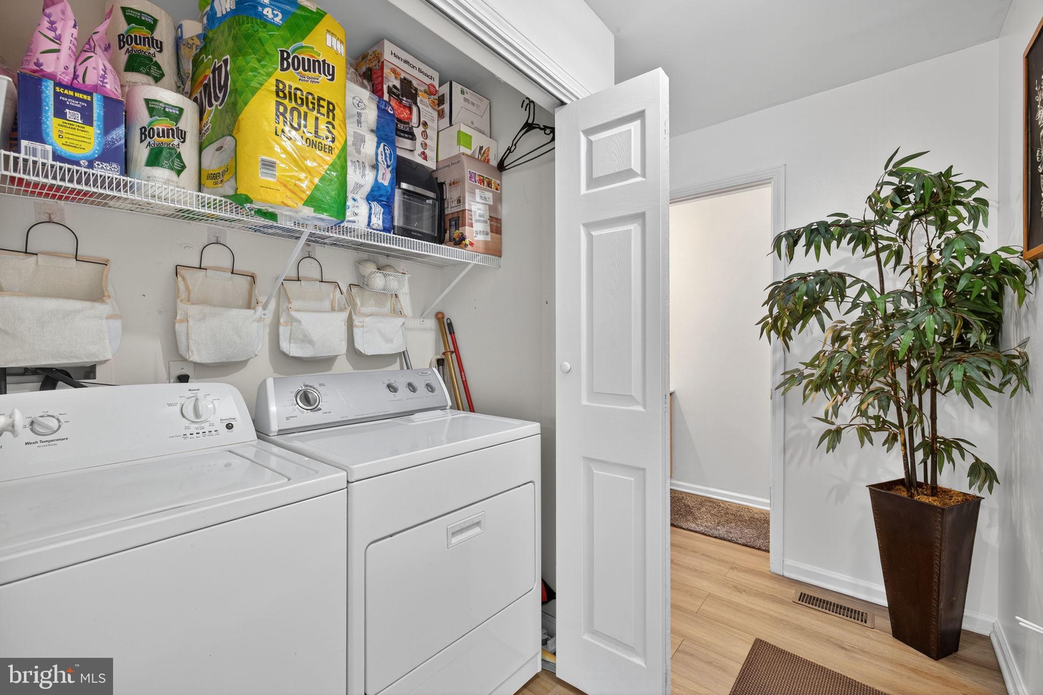 205 Holiday Road Cross Junction, VA 22625 - Photo 32 of 80