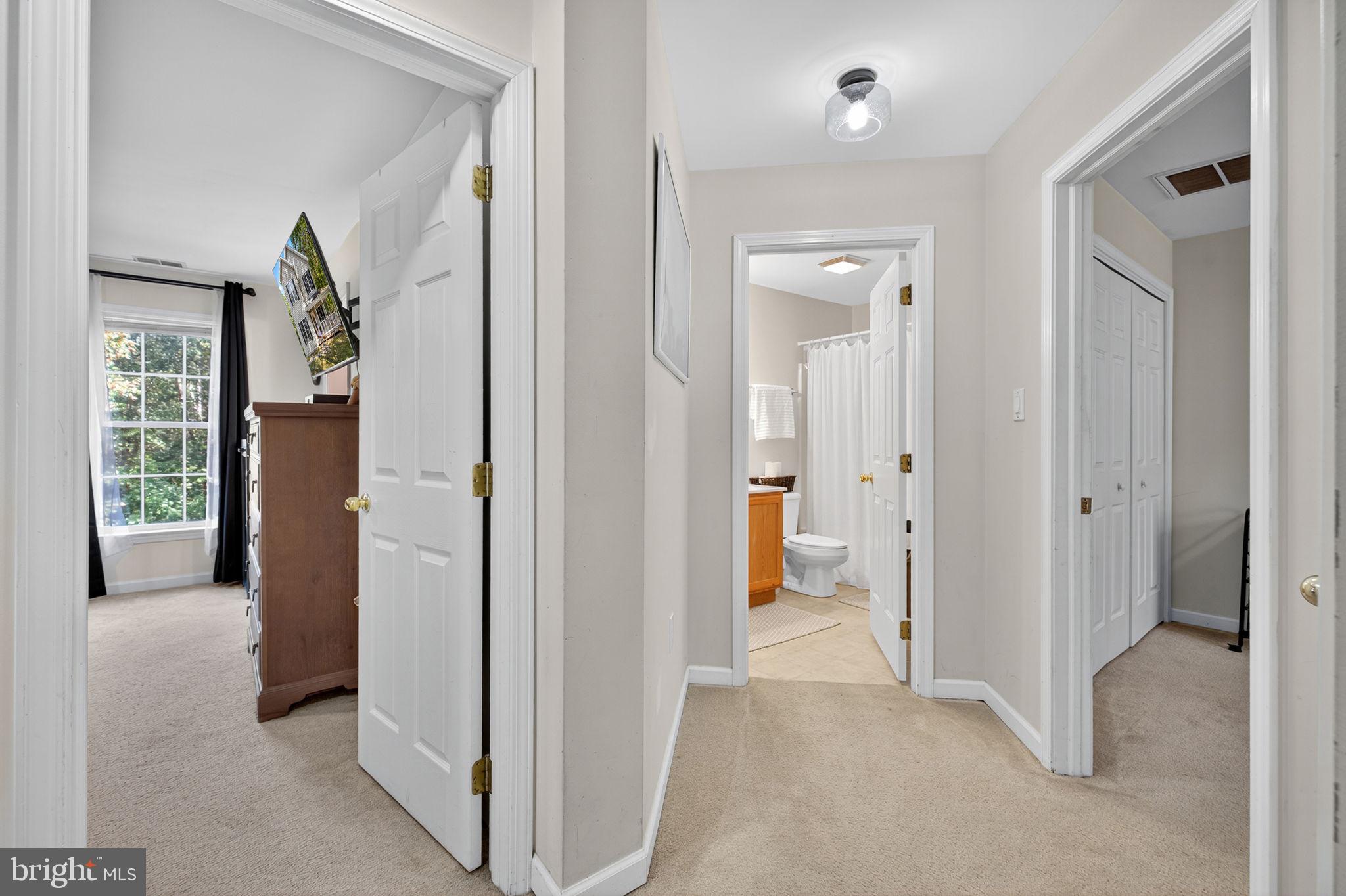 205 Holiday Road Cross Junction, VA 22625 - Photo 35 of 80