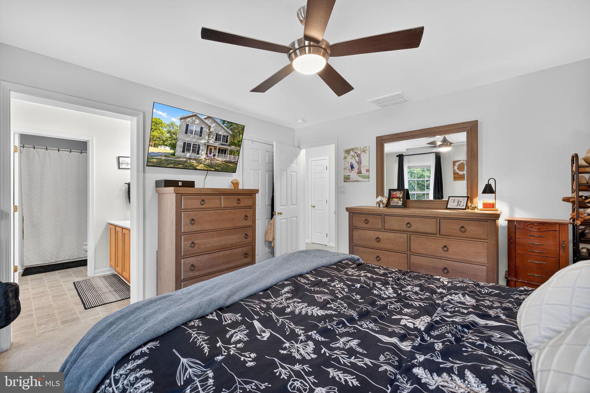 205 Holiday Road Cross Junction, VA 22625 - Photo 42 of 80