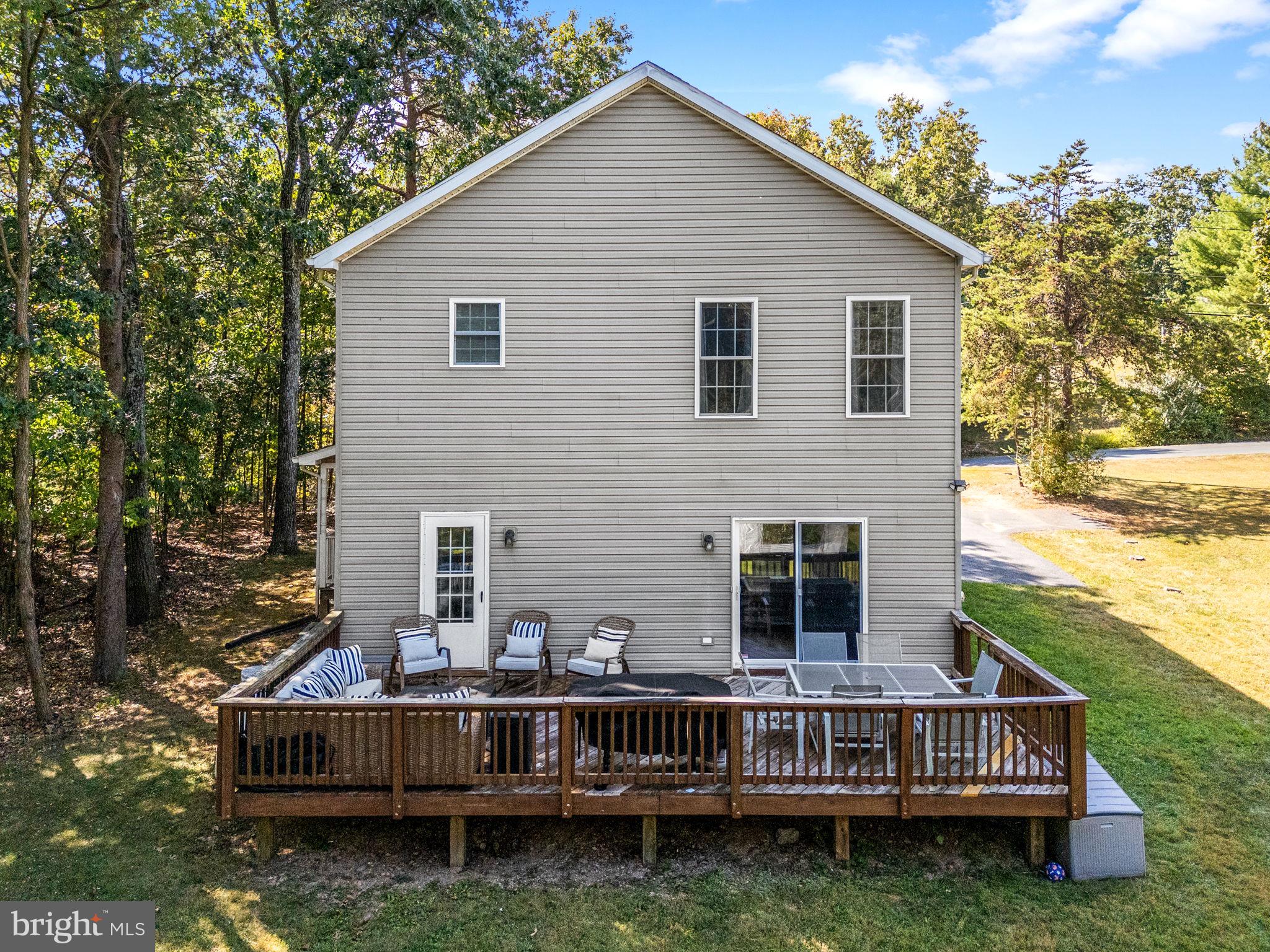 205 Holiday Road Cross Junction, VA 22625 - Photo 57 of 80