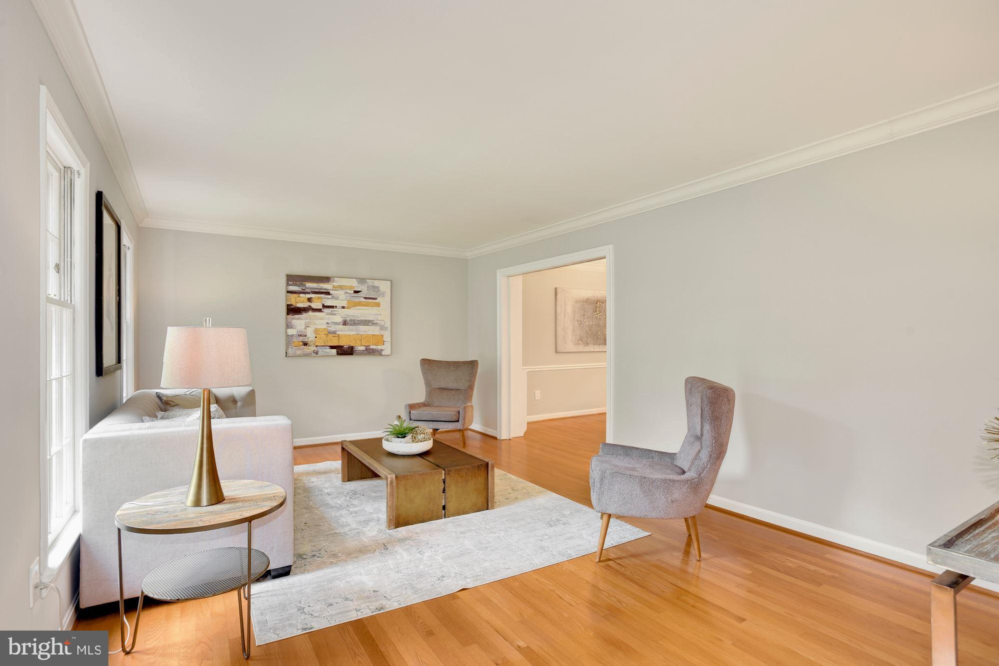 2501 Wood Fern Court Reston, VA 20191 - Photo 4 of 12 Gallery Image 4