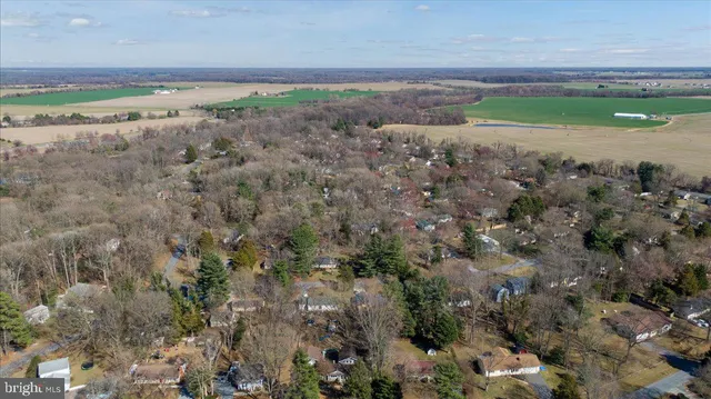 a sign that is on the side of a road