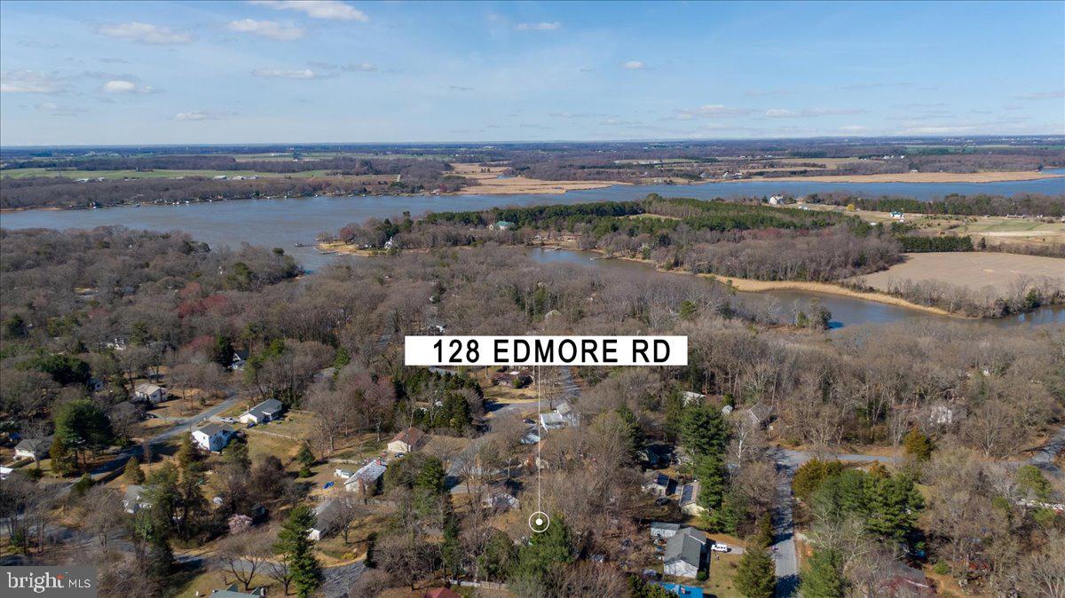 128 Edmore Road Chestertown, MD 21620 - Photo 52 of 59 a sign that is on the side of a road